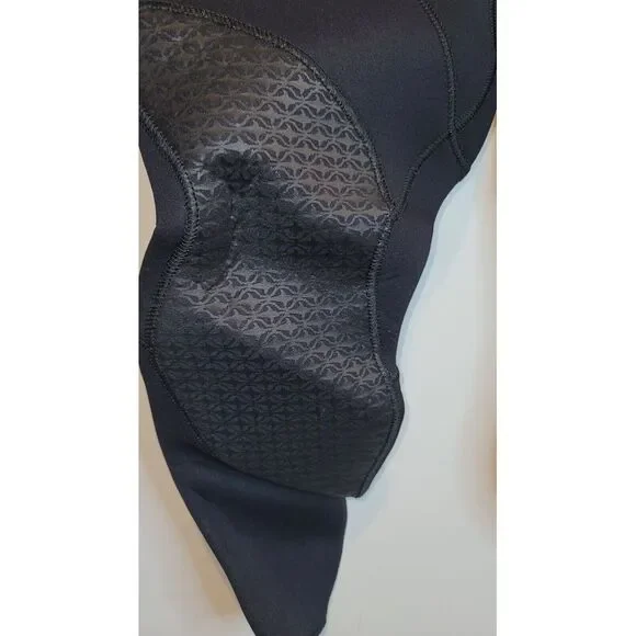 5mm Beuchat Wetsuit‎ NWT 1 Piece Athena Black Sz XL Women's One Pieces